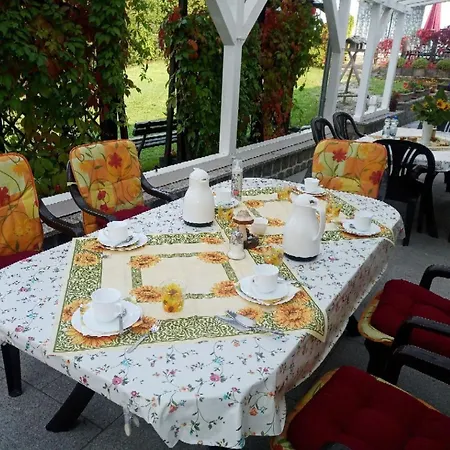 Gemuetliche In Inkl Terrasse By Interhome Appartement *