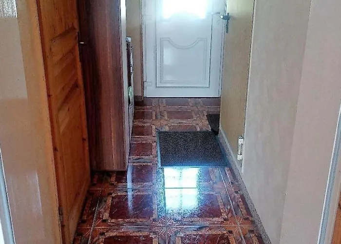 アパート Gemuetliche In Inkl Terrasse By Interhome