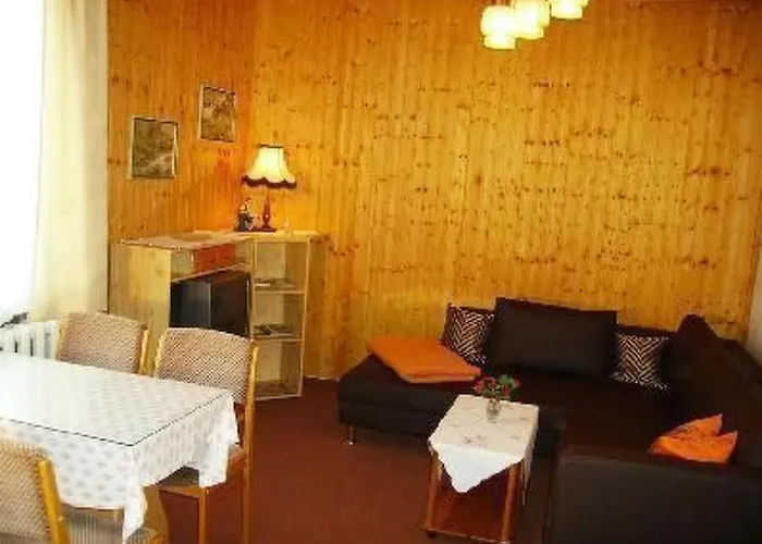 Gemuetliche In Inkl Terrasse By Interhome アルテンブラク